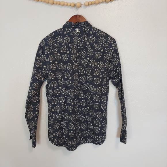 Paper Denim & Cloth blue floral button up shirt - Picture 2 of 7
